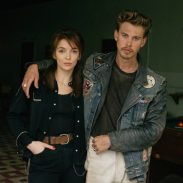 (L to R) Jodie Comer as Kathy and Austin Butler as Benny in director Jeff Nichols' THE BIKERIDERS, a Focus Features release. Credit: Kyle Kaplan/Focus Features. © 2024 Focus Features. All Rights Reserved.